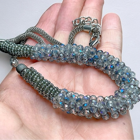 🌺Silver Crystal Necklace - Picture 1 of 9